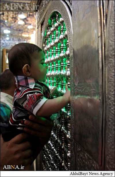 زیارت کودکان از حرم امام حسین (ع)/ گالری تصاویر