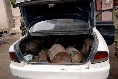 کشف 4 خودروی بمب گذاری شده در غرب کربلا