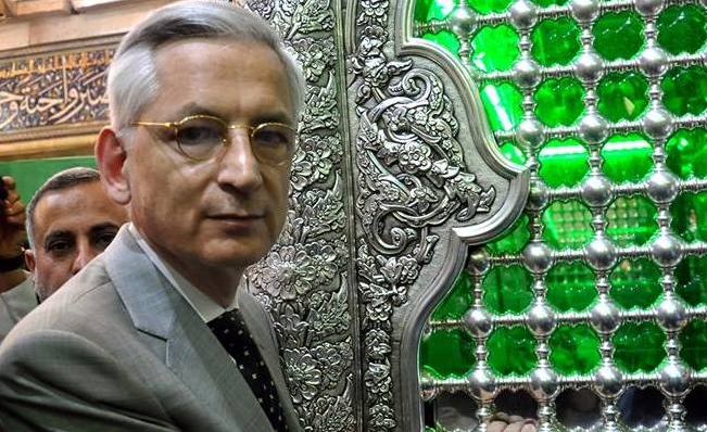 سفیر فرانسه در عراق پس از بازدید از موزه امام حسین(ع): مواضع مرجعیت دینی ستودنی است