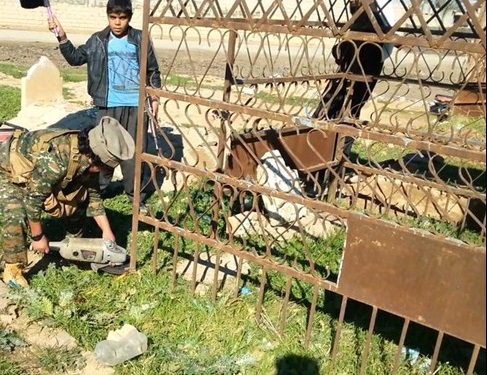 تخریب قبور قبرستانی در کرکوک