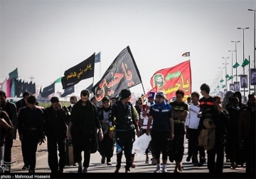 تردد اتباع خارجی در مراسم اربعین از مرز مهران ممنوع می‌شود