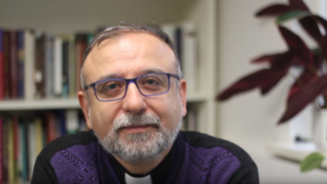 کشیش سوری: عشق به امام حسین (ع) فراگیر است
