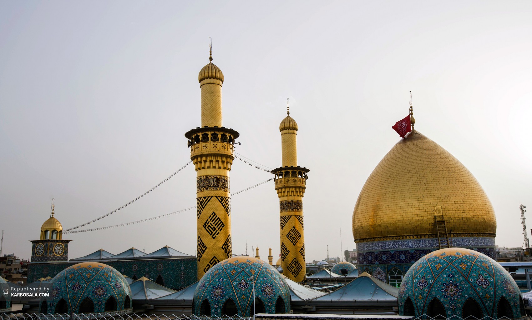 نمایی از گنبد و بارگاه حرم حضرت ابالفضل علیه السلام