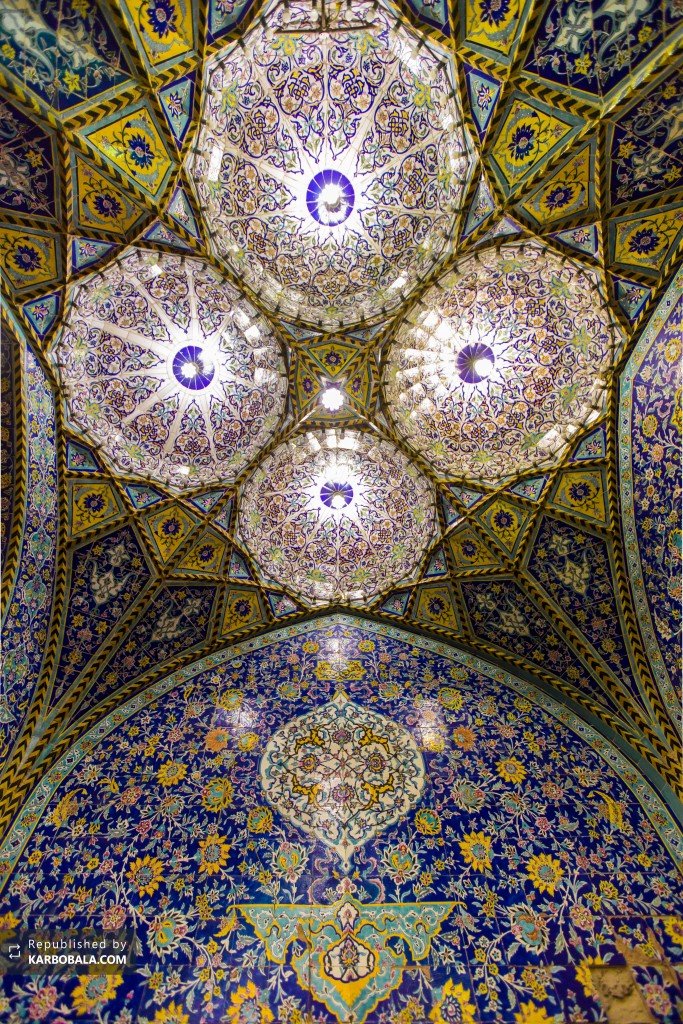 نمایش معماری اسلامی در طراحی نقوش هنرمندانه